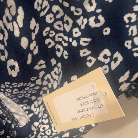 NWT belted romper - Picture 6 of 7